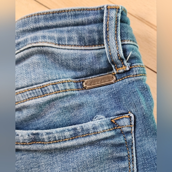 Kancan Distressed Skinny Jeans Size 26 - Picture 4 of 7